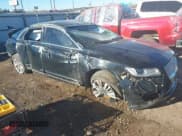 ✅ 2017 Lincoln MKZ Reserve • VIN: 3LN6L5E95HR659687 • Lot: 41307655. Wystawiony na IAAI z przebiegiem 150 036 mil. Bezpłatny archiwum sprzedaży aukcyjnych z USA i szczegółowy raport historii pojazdu na DreamBid. Zdjęcie 1.