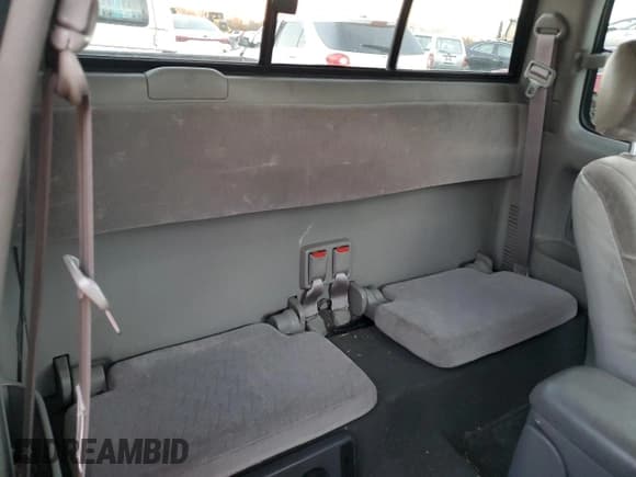 ✅ 2001 Toyota Tacoma • VIN: 5TEWN72N41Z811380 • Lot: 93242955. Listed on Copart with 265,839 mi. Free auction sales archive from the USA and detailed vehicle history report at DreamBid. Image 10.