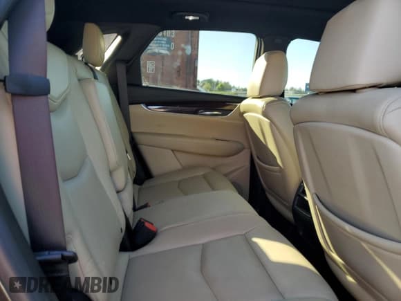 ✅ 2017 Cadillac XT5 Luxury FWD • VIN: 1GYKNBRS8HZ225603 • Lot: 86825655. Listed on Copart with 83,781 mi. Free auction sales archive from the USA and detailed vehicle history report at DreamBid. Image 11.