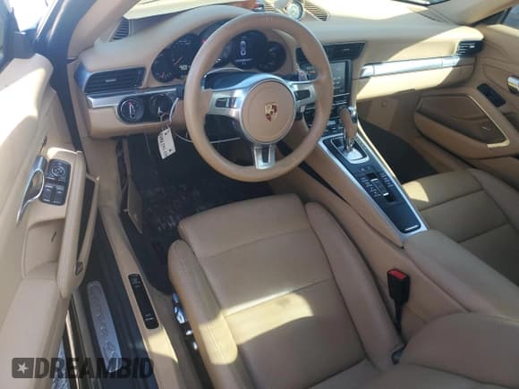 ✅ 2015 Porsche 911 Carrera S • VIN: WP0AB2A91FS110169 • Lot: 77675634. Listed on Copart with 26,256 mi. Free auction sales archive from the USA and detailed vehicle history report at DreamBid. Image 8.