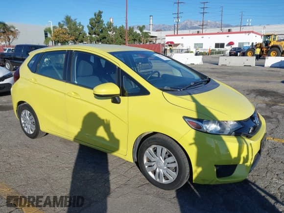 ✅ 2016 Honda Fit LX • VIN: JHMGK5H57GS006252 • Лот: 43831886. Опубликован ранее на IAAI с пробегом 26 987 миль. Бесплатный доступ к архиву аукционных продаж из США и подробный отчёт об истории автомобиля на DreamBid. Изображение 1.