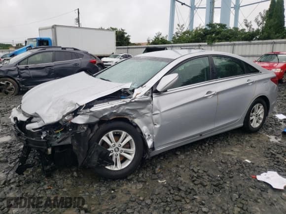 ✅ 2011 Hyundai Sonata GLS • VIN: 5NPEB4AC0BH268570 • Lot: 66740874. Listed on Copart with 151,585 mi. Free auction sales archive from the USA and detailed vehicle history report at DreamBid. Image 1.