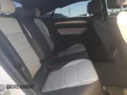 ✅ 2019 Volkswagen Arteon SEL R-Line • VIN: WVWSR7AN3KE025384 • Lot: 68218963. Listed on Copart with 44,403 mi. Free auction sales archive from the USA and detailed vehicle history report at DreamBid. Image 10.