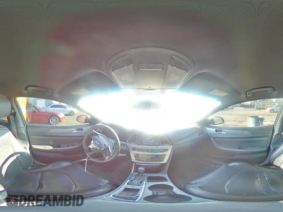 ✅ 2015 Hyundai Sonata Sport • VIN: 5NPE34AB6FH210389 • Lot: 53758385. Wystawiony na Copart z przebiegiem 130 095 mil. Bezpłatny archiwum sprzedaży aukcyjnych z USA i szczegółowy raport historii pojazdu na DreamBid. Zdjęcie 14.