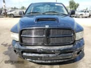 ✅ 2005 Dodge 1500 SLT • VIN: 1D7HA18D15J517974 • Лот: 75689894. Опубликован ранее на Copart с пробегом Не указан. Бесплатный доступ к архиву аукционных продаж из США и подробный отчёт об истории автомобиля на DreamBid. Изображение 5.