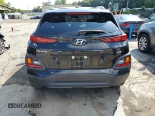 ✅ 2018 Hyundai Kona SEL • VIN: KM8K2CAA5JU082633 • Лот: 65828513. Опубликован ранее на Copart с пробегом 107 992 миль. Бесплатный доступ к архиву аукционных продаж из США и подробный отчёт об истории автомобиля на DreamBid. Изображение 6.