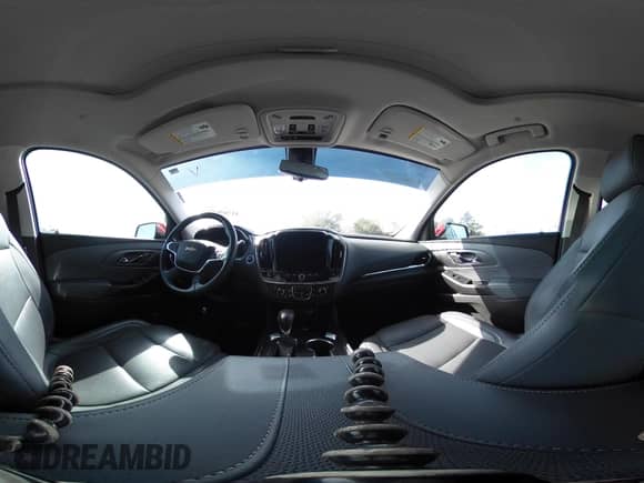 2021 Chevrolet Traverse Premier с VIN 1GNERKKW9MJ199825, выставлен на аукционе IAAI как лот 41369691 с пробегом 49 583 миль миль и . История ставок и продаж доступна на DreamBid. Изображение 18.