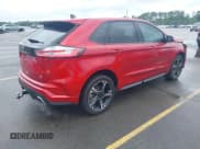 ✅ 2022 Ford Edge ST • VIN: 2FMPK4AP8NBA74246 • Lot: 42241036. Wystawiony na IAAI z przebiegiem 44 420 mil. Bezpłatny archiwum sprzedaży aukcyjnych z USA i szczegółowy raport historii pojazdu na DreamBid. Zdjęcie 4.