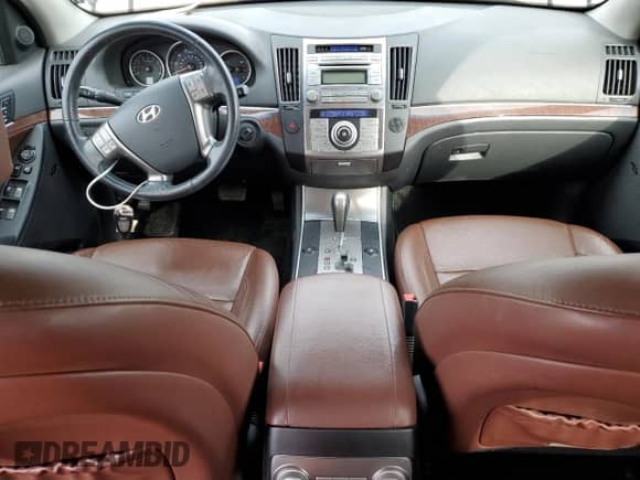 2011 Hyundai Veracruz GLS z VIN KM8NU4CCXBU173281, wystawiony jako Copart lot #43413205 z przebiegiem 196 474 mil mil oraz Szkoda całkowita • Salvage title. Historia ofert i sprzedaży dostępna na DreamBid. Obrazek 8.