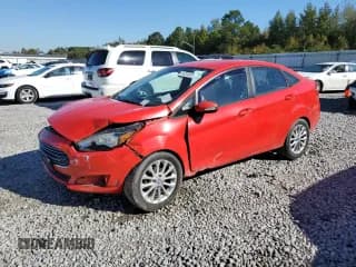 ✅ 2014 Ford Fiesta SE • VIN: 3FADP4BJ2EM120662 • Lot: 91024905. Wystawiony na Copart z przebiegiem 157 324 mil. Bezpłatny archiwum sprzedaży aukcyjnych z USA i szczegółowy raport historii pojazdu na DreamBid. Zdjęcie 1.