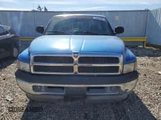 2001 Dodge 1500 z VIN 1B7HF16Y01S131259, wystawiony jako Copart lot #75823544 z przebiegiem 80 510 mil mil oraz Czysty tytuł • Clean title. Historia ofert i sprzedaży dostępna na DreamBid. Obrazek 5.