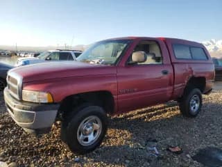 ✅ 1999 Dodge 1500 • VIN: 1B7HF16YXXS147025 • Lot: 88819195. Listed on Copart with 76,714 mi. Free auction sales archive from the USA and detailed vehicle history report at DreamBid. Image 1.