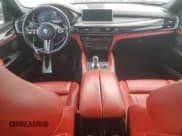 ✅ 2018 BMW X6 M • VIN: 5YMKW8C57J0Y74500 • Lot: 87216275. Wystawiony na Copart z przebiegiem 88 282 mil. Bezpłatny archiwum sprzedaży aukcyjnych z USA i szczegółowy raport historii pojazdu na DreamBid. Zdjęcie 8.