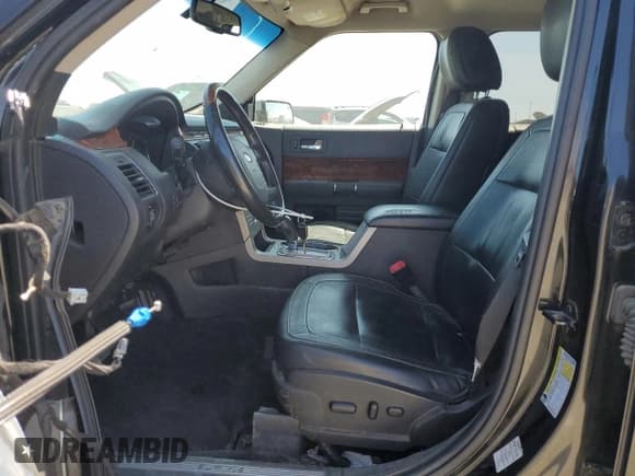 ✅ 2010 Ford Flex Limited • VIN: 2FMGK5DCXABB10138 • Lot: 62379875. Listed on Copart with 290,851 mi. Free auction sales archive from the USA and detailed vehicle history report at DreamBid. Image 7.