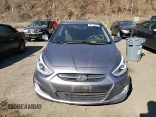 ✅ 2015 Hyundai Accent Sport • VIN: KMHCU5AE7FU204722 • Lot: 46551873. Wystawiony na Copart z przebiegiem 37 371 mil. Bezpłatny archiwum sprzedaży aukcyjnych z USA i szczegółowy raport historii pojazdu na DreamBid. Zdjęcie 5.