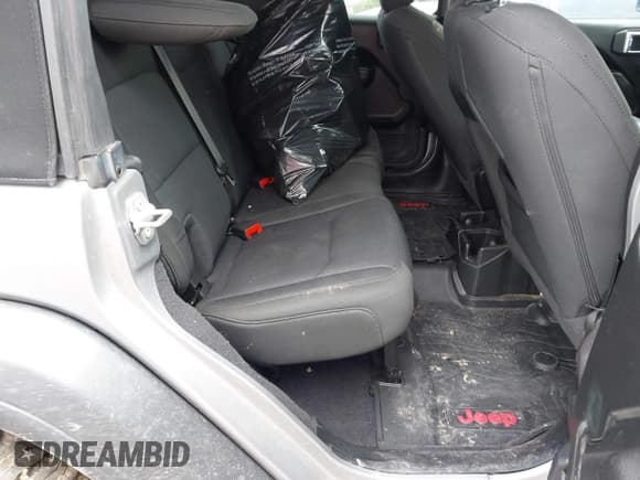 ✅ 2021 Jeep Wrangler Unlimited Sport S • VIN: 1C4HJXDGXMW523092 • Лот: 42214857. Опубликован ранее на IAAI с пробегом 76 169 миль. Бесплатный доступ к архиву аукционных продаж из США и подробный отчёт об истории автомобиля на DreamBid. Изображение 8.