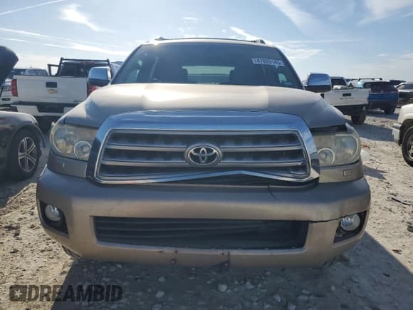 ✅ 2008 Toyota Sequoia Platinum • VIN: 5TDZY67A08S000932 • Lot: 47020145. Wystawiony na Copart z przebiegiem 156 816 mil. Bezpłatny archiwum sprzedaży aukcyjnych z USA i szczegółowy raport historii pojazdu na DreamBid. Zdjęcie 5.