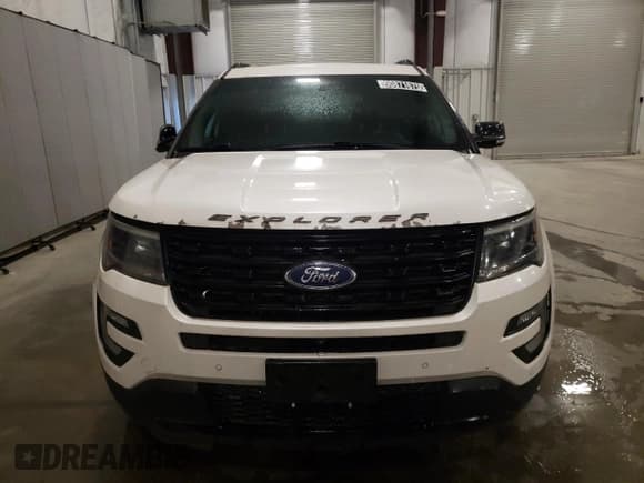 ✅ 2016 Ford Explorer Sport • VIN: 1FM5K8GTXGGB92779 • Lot: 90871675. Wystawiony na Copart z przebiegiem 125 463 mil. Bezpłatny archiwum sprzedaży aukcyjnych z USA i szczegółowy raport historii pojazdu na DreamBid. Zdjęcie 5.