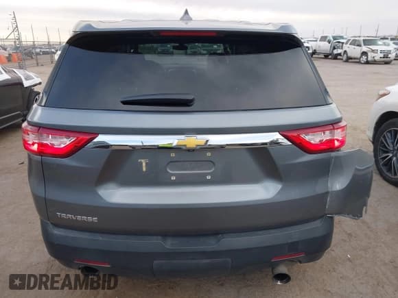 ✅ 2021 Chevrolet Traverse LS • VIN: 1GNERFKW2MJ201129 • Lot: 41769338. Listed on IAAI with 89,807 mi. Free auction sales archive from the USA and detailed vehicle history report at DreamBid. Image 16.