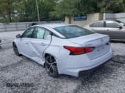 ✅ 2025 Nissan Altima SR • VIN: 1N4BL4CV8SN357503 • Лот: 43282685. Опубликован ранее на IAAI с пробегом 11 512 миль. Бесплатный доступ к архиву аукционных продаж из США и подробный отчёт об истории автомобиля на DreamBid. Изображение 3.