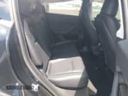 ✅ 2023 Tesla Model Y Long Range • VIN: 7SAYGDEE4PF707773 • Lot: 43321913. Wystawiony na IAAI z przebiegiem 42 879 mil. Bezpłatny archiwum sprzedaży aukcyjnych z USA i szczegółowy raport historii pojazdu na DreamBid. Zdjęcie 8.