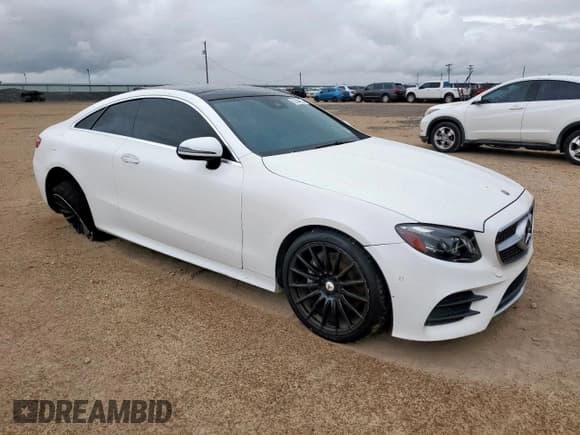 ✅ 2018 Mercedes-Benz E 400 • VIN: WDD1J6GB2JF024395 • Lot: 62404225. Listed on Copart with 74,187 mi. Free auction sales archive from the USA and detailed vehicle history report at DreamBid. Image 4.