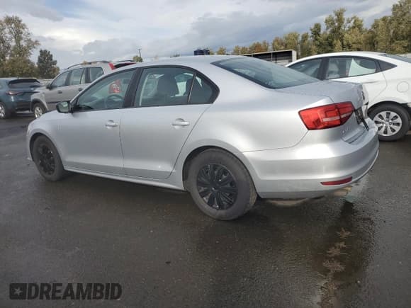 ✅ 2015 Volkswagen Jetta S • VIN: 3VW2K7AJ8FM280434 • Лот: 90447455. Опубликован ранее на Copart с пробегом 95 700 миль. Бесплатный доступ к архиву аукционных продаж из США и подробный отчёт об истории автомобиля на DreamBid. Изображение 2.