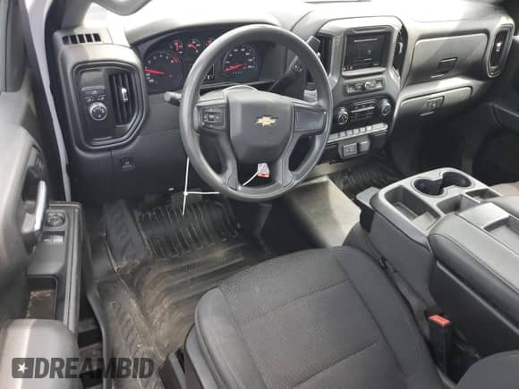 2022 Chevrolet Silverado 1500 Work Truck z VIN 3GCNWAED1NG215329, wystawiony jako Copart lot #68860495 z przebiegiem 44 819 mil mil oraz Szkoda całkowita • Salvage title. Historia ofert i sprzedaży dostępna na DreamBid. Obrazek 8.