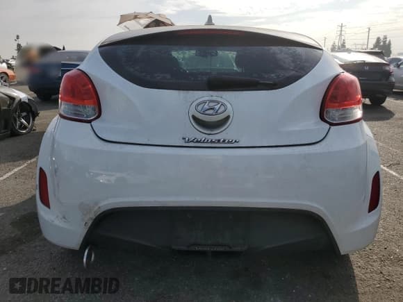 ✅ 2013 Hyundai Veloster w/Gray Int • VIN: KMHTC6AD4DU139521 • Lot: 83254954. Wystawiony na Copart z przebiegiem 172 195 mil. Bezpłatny archiwum sprzedaży aukcyjnych z USA i szczegółowy raport historii pojazdu na DreamBid. Zdjęcie 6.