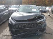 ✅ 2023 Toyota Corolla Cross L • VIN: 7MUAAAAG4PV069225 • Lot: 43460558. Wystawiony na IAAI z przebiegiem 17 921 mil. Bezpłatny archiwum sprzedaży aukcyjnych z USA i szczegółowy raport historii pojazdu na DreamBid. Zdjęcie 12.