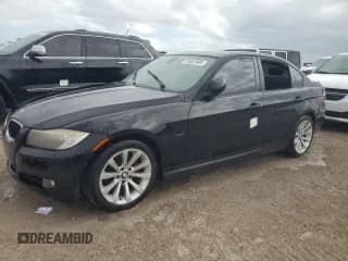 ✅ 2011 BMW 3 Series 328i • VIN: WBAPH7C56BA801386 • Lot: 91241415. Wystawiony na Copart z przebiegiem Nie podano. Bezpłatny archiwum sprzedaży aukcyjnych z USA i szczegółowy raport historii pojazdu na DreamBid. Zdjęcie 1.