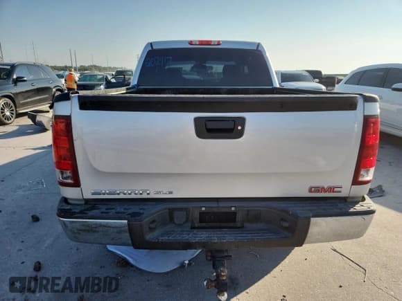 ✅ 2012 GMC Sierra 1500 SLE • VIN: 3GTP1VE0XCG202717 • Lot: 71018095. Wystawiony na Copart z przebiegiem 131 385 mil. Bezpłatny archiwum sprzedaży aukcyjnych z USA i szczegółowy raport historii pojazdu na DreamBid. Zdjęcie 6.