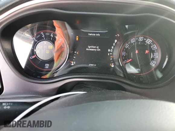 ✅ 2019 Dodge Challenger R/T • VIN: 2C3CDZBT3KH552088 • Lot: 38493633. Wystawiony na Copart z przebiegiem 67 844 mil. Bezpłatny archiwum sprzedaży aukcyjnych z USA i szczegółowy raport historii pojazdu na DreamBid. Zdjęcie 9.