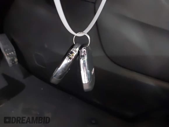 ✅ 2019 GMC Acadia SLE • VIN: 1GKKNSLA8KZ241303 • Lot: 42120741. Wystawiony na IAAI z przebiegiem 76 174 mil. Bezpłatny archiwum sprzedaży aukcyjnych z USA i szczegółowy raport historii pojazdu na DreamBid. Zdjęcie 11.