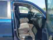 2019 Ram 1500 Big Horn z VIN 1C6SRFFT9KN809920, wystawiony jako IAAI lot #42937676 z przebiegiem 102 753 mil mil oraz . Historia ofert i sprzedaży dostępna na DreamBid. Obrazek 5.