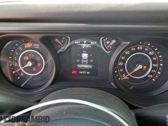 ✅ 2024 Jeep Wrangler Sport S • VIN: 1C4PJXDN0RW300836 • Lot: 58348255. Listed on Copart with 16,171 mi. Free auction sales archive from the USA and detailed vehicle history report at DreamBid. Image 9.