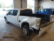 ✅ 2025 Chevrolet Silverado 1500 LT • VIN: 1GCPKKEK1SZ223547 • Лот: 43358955. Опубликован ранее на IAAI с пробегом 4 718 миль. Бесплатный доступ к архиву аукционных продаж из США и подробный отчёт об истории автомобиля на DreamBid. Изображение 3.