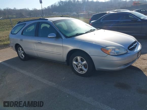 ✅ 2003 Ford Taurus SE Standard • VIN: 1FAFP58U73A194766 • Lot: 43791073. Wystawiony na IAAI z przebiegiem 97 755 mil. Bezpłatny archiwum sprzedaży aukcyjnych z USA i szczegółowy raport historii pojazdu na DreamBid. Zdjęcie 1.