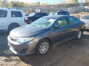 ✅ 2014 Toyota Camry LE • VIN: 4T4BF1FK2ER425601 • Лот: 43507678. Опубликован ранее на IAAI с пробегом 132 657 миль. Бесплатный доступ к архиву аукционных продаж из США и подробный отчёт об истории автомобиля на DreamBid. Изображение 2.