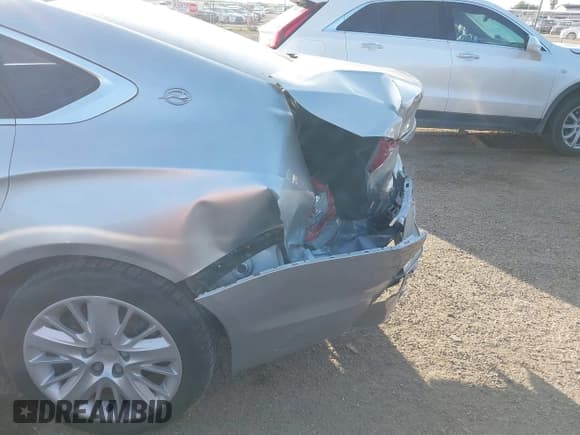 ✅ 2014 Chevrolet Impala LS • VIN: 2G11X5SL8E9247566 • Лот: 42597488. Опубликован ранее на IAAI с пробегом 109 218 миль. Бесплатный доступ к архиву аукционных продаж из США и подробный отчёт об истории автомобиля на DreamBid. Изображение 12.