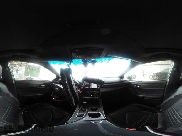 ✅ 2021 Toyota Avalon Hybrid XSE • VIN: 4T1EA1AB4MU002675 • Lot: 43434385. Listed on IAAI with 261,055 mi. Free auction sales archive from the USA and detailed vehicle history report at DreamBid. Image 18.