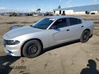 ✅ 2019 Dodge Charger Police • VIN: 2C3CDXKT4KH647828 • Lot: 86852015. Wystawiony na Copart z przebiegiem 72 731 mil. Bezpłatny archiwum sprzedaży aukcyjnych z USA i szczegółowy raport historii pojazdu na DreamBid. Zdjęcie 1.