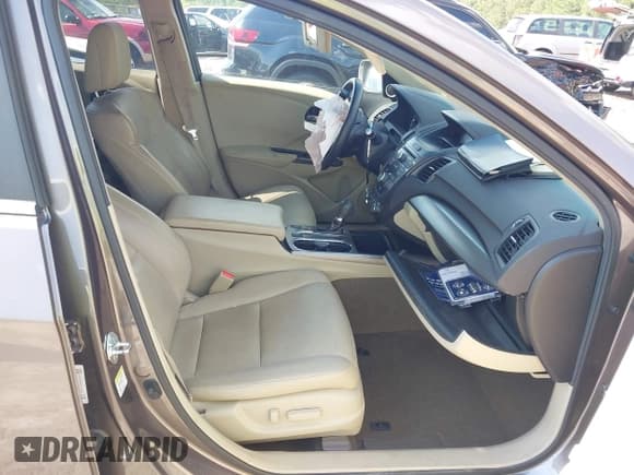 ✅ 2013 Acura RDX • VIN: 5J8TB3H39DL019398 • Lot: 42633992. Listed on IAAI with 103,620 mi. Free auction sales archive from the USA and detailed vehicle history report at DreamBid. Image 5.