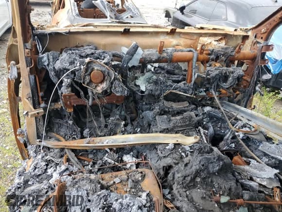 ✅ 2019 Chevrolet Silverado 1500 LT Trail Boss • VIN: 1GCPYFED1KZ146878 • Lot: 59704045. Wystawiony na Copart z przebiegiem Nie podano. Bezpłatny archiwum sprzedaży aukcyjnych z USA i szczegółowy raport historii pojazdu na DreamBid. Zdjęcie 8.