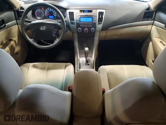 ✅ 2009 Hyundai Sonata GLS • VIN: 5NPET46C49H547746 • Lot: 83975875. Listed on Copart with 183,119 mi. Free auction sales archive from the USA and detailed vehicle history report at DreamBid. Image 8.