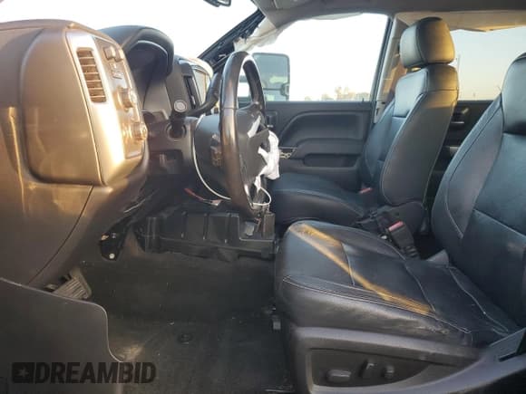 ✅ 2016 Chevrolet Silverado 2500HD LT • VIN: 1GC1KVE85GF155192 • Lot: 82660145. Wystawiony na Copart z przebiegiem Nie podano. Bezpłatny archiwum sprzedaży aukcyjnych z USA i szczegółowy raport historii pojazdu na DreamBid. Zdjęcie 7.