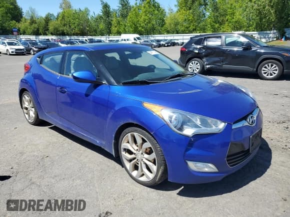 ✅ 2012 Hyundai Veloster w/Red Int • VIN: KMHTC6AD8CU029294 • Лот: 54477144. Опубликован ранее на Copart с пробегом 126 351 миль. Бесплатный доступ к архиву аукционных продаж из США и подробный отчёт об истории автомобиля на DreamBid. Изображение 4.