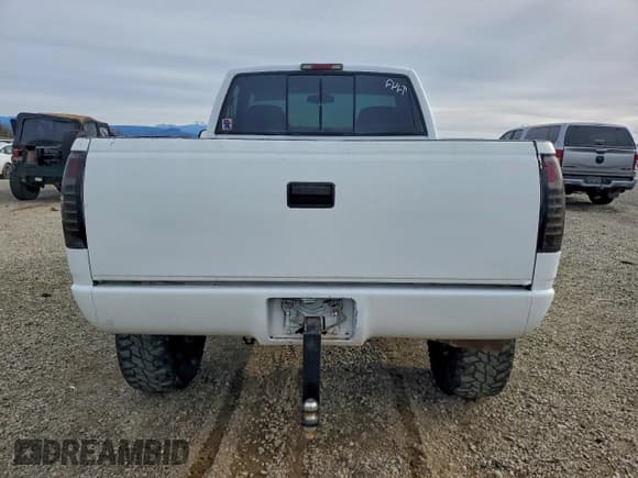 ✅ 1997 Chevrolet Silverado 1500 • VIN: 1GCEK14R1VZ172622 • Lot: 95652835. Listed on Copart with 144,111 mi. Free auction sales archive from the USA and detailed vehicle history report at DreamBid. Image 6.