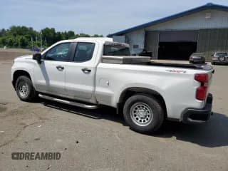 ✅ 2020 Chevrolet Silverado 1500 Work Truck • VIN: 1GCRYAEHXLZ316283 • Lot: 56252084. Wystawiony na Copart z przebiegiem Nie podano. Bezpłatny archiwum sprzedaży aukcyjnych z USA i szczegółowy raport historii pojazdu na DreamBid. Zdjęcie 2.