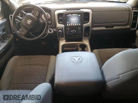 2019 Ram 1500 Warlock z VIN 1C6RR7GT2KS505901, wystawiony jako Copart lot #71205185 z przebiegiem 69 378 mil mil oraz Szkoda całkowita • Salvage title. Historia ofert i sprzedaży dostępna na DreamBid. Obrazek 8.